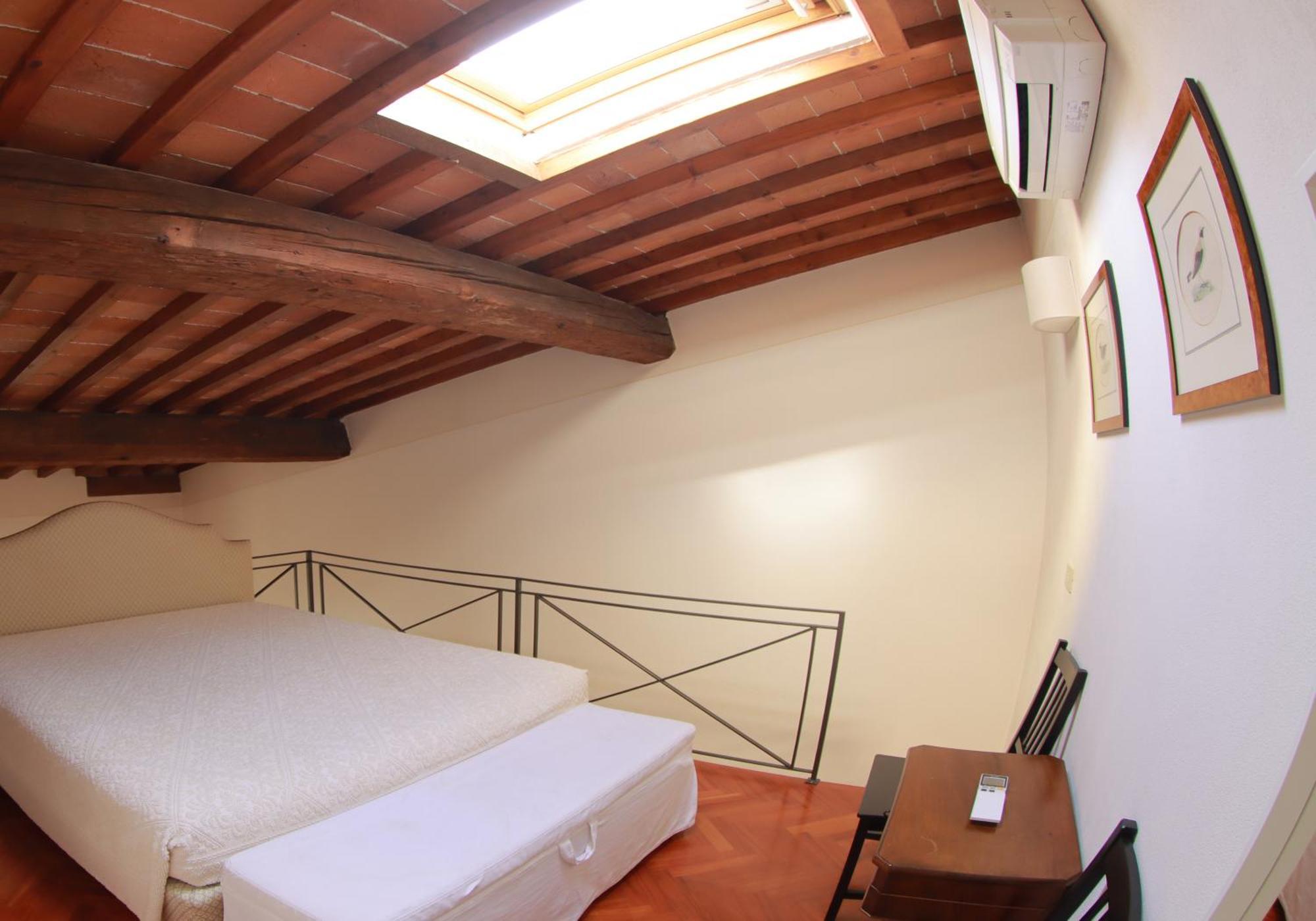 Santa Croce Cozy Duplex Apartamento
